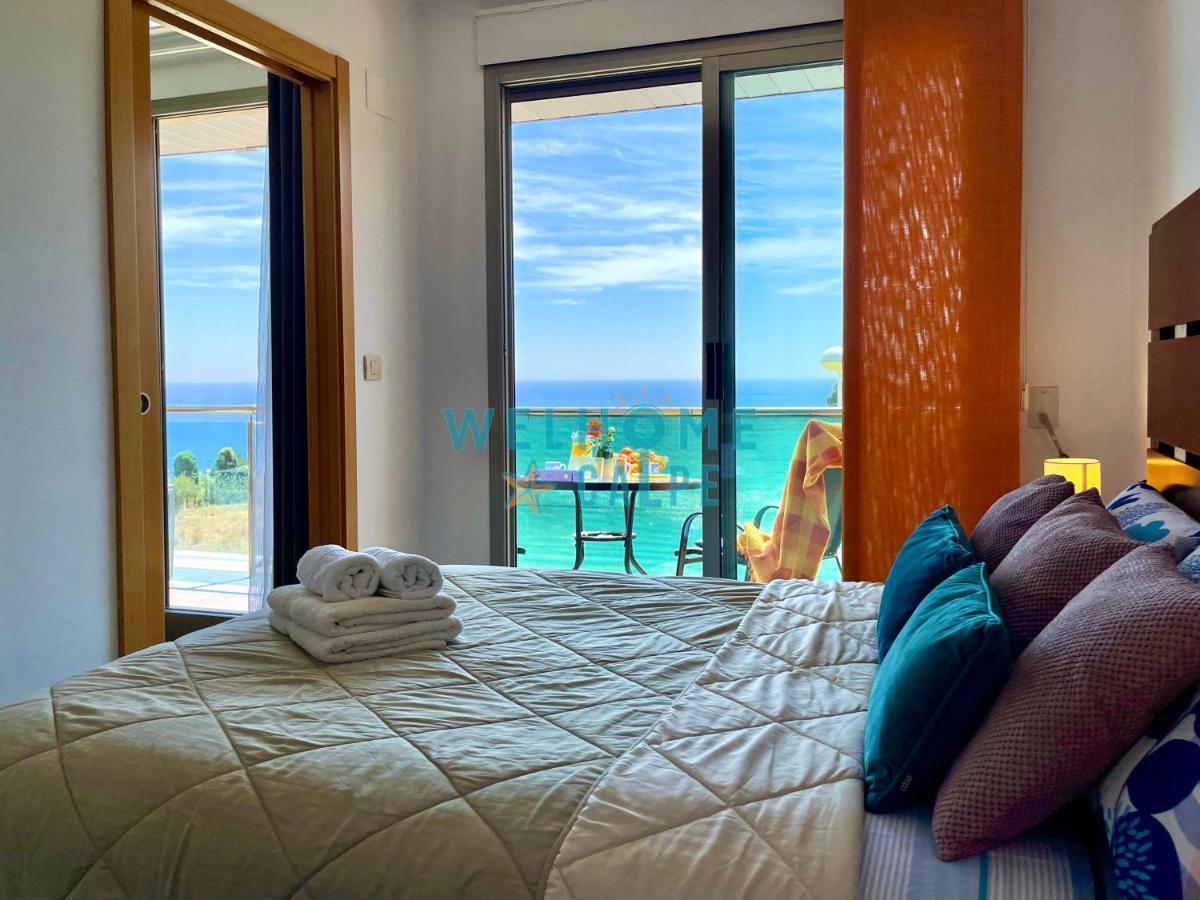 Lima Con Piscina Y Vista Al Mar Apartment กัลเป ภายนอก รูปภาพ